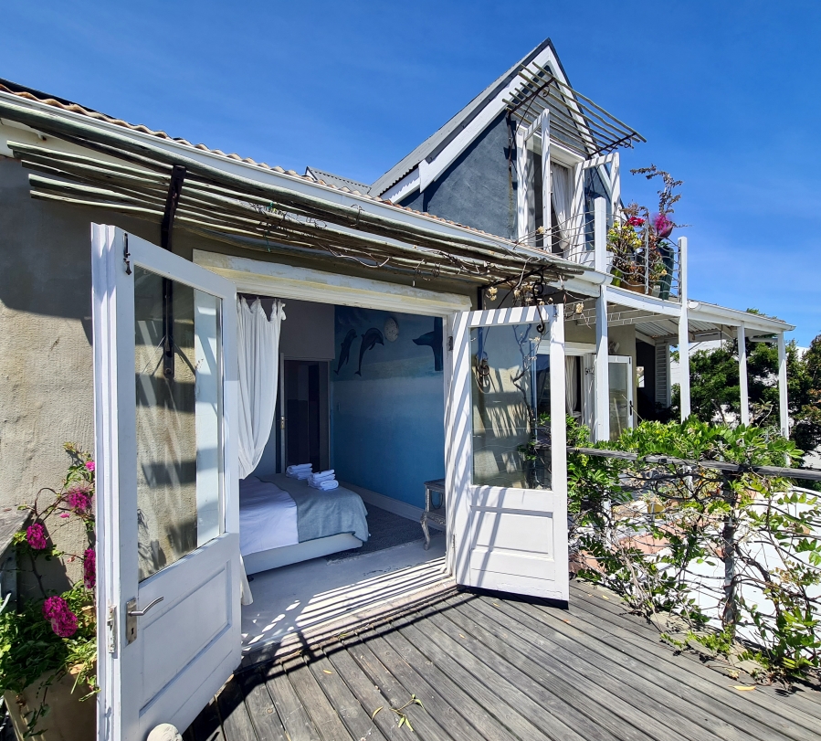 To Let 4 Bedroom Property for Rent in Imhoffs Gift Western Cape